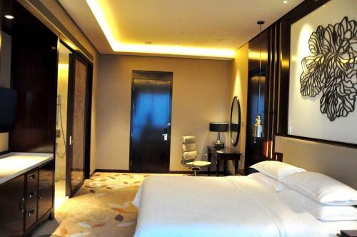 Sheraton Changde Wuling Hotel