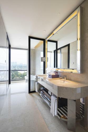 Sheraton Changde Wuling Hotel