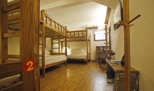 Hostal Destination Youth Hostel