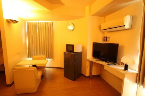 Hotel Peace Land