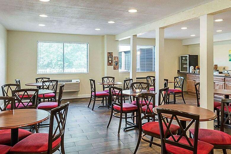 Hotel Comfort Inn