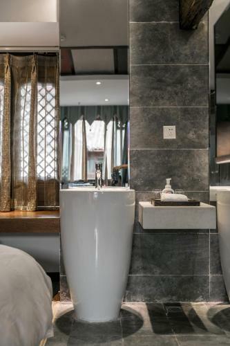 Lijiang Liman Wenzhi No.1 Hotel