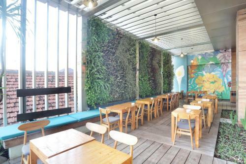 Hotel Holiday Inn Express Semarang Simpang Lima