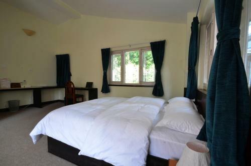 Hostal Epiphany Guest House