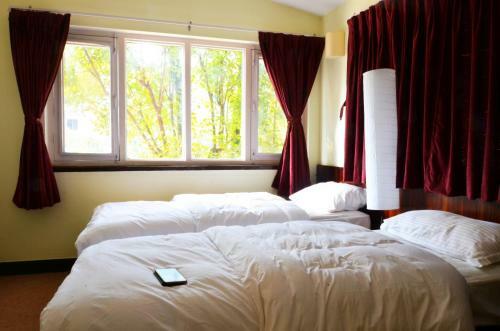 Hostal Epiphany Guest House