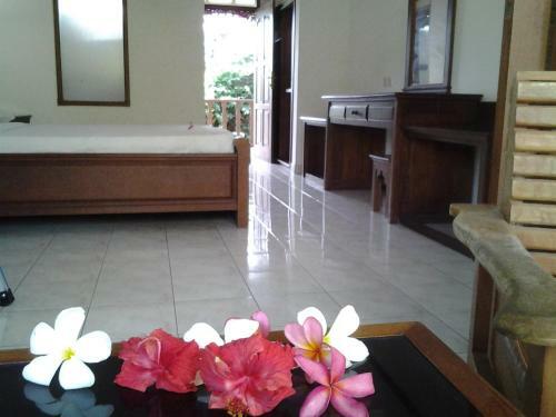 Hotel Nirwana Sea Side Cottages
