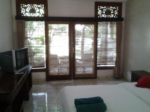 Hotel Nirwana Sea Side Cottages