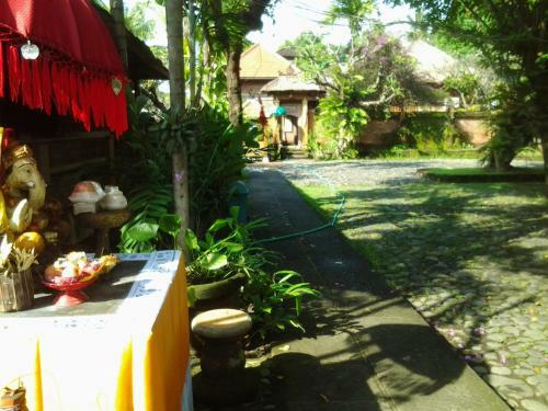 Hotel Nirwana Sea Side Cottages