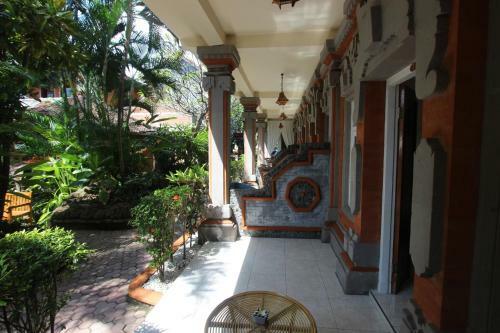 Hostal Chonos Hotel Lovina