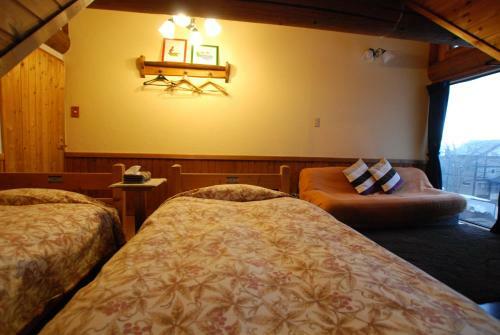 Lodge Pension Woody Note
