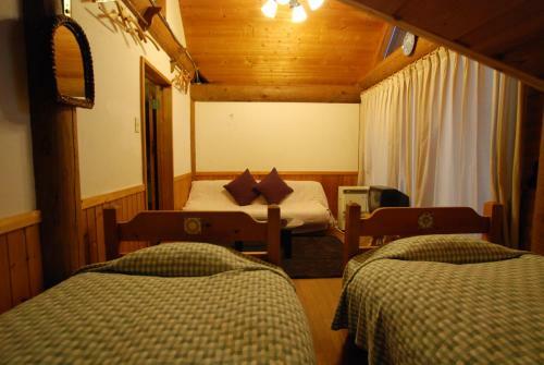 Lodge Pension Woody Note
