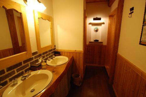 Lodge Pension Woody Note