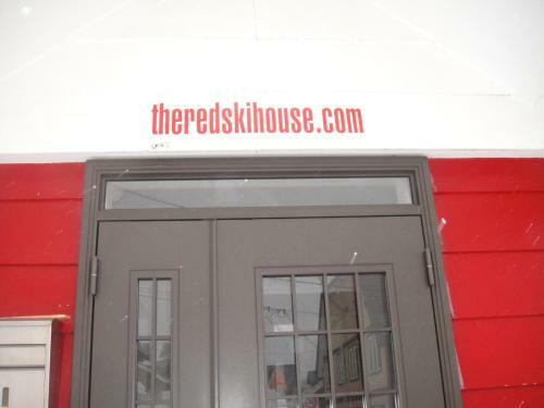 Lodge The Red Ski House