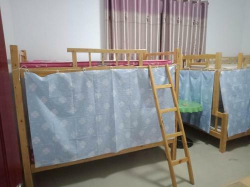 Dunhuang Han And Tang Dynasties Station Hostel