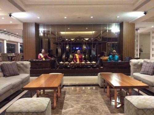 Elmi Hotel Surabaya
