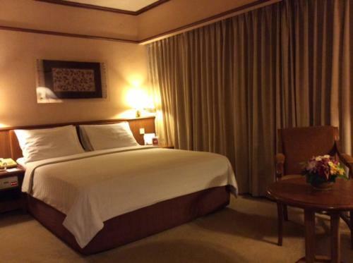 Elmi Hotel Surabaya