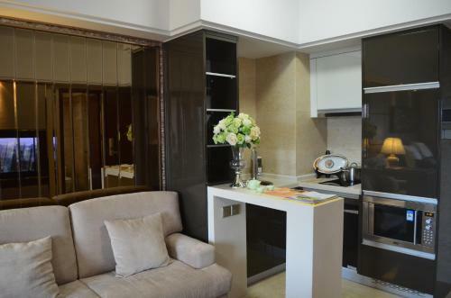 U Service Apartment