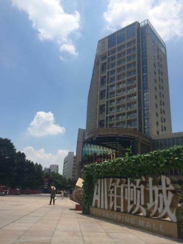 U Service Apartment