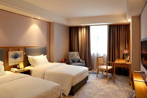 Golden City Hotel