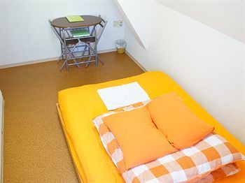 Albergue J-hoppers Osaka Guesthouse