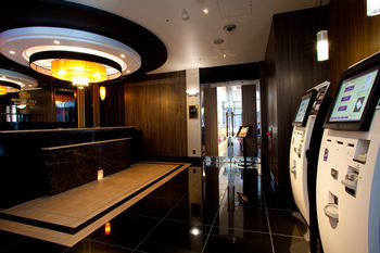Apa Hotel Namba-shinsaibashi