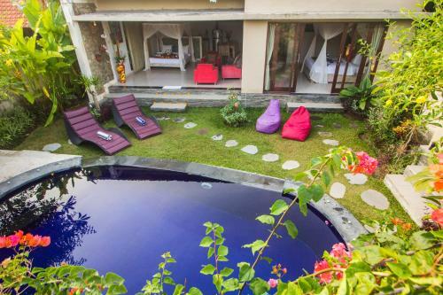 Ratna Villa