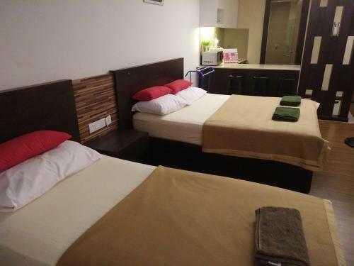 Hostal Best Studio Guest House