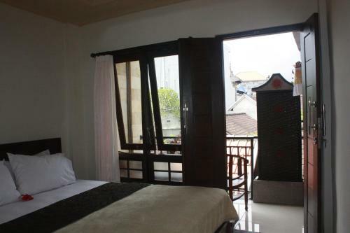 Hostal Corner Guest House