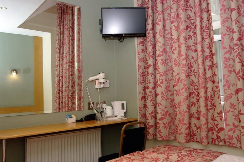 Westbury Hotel