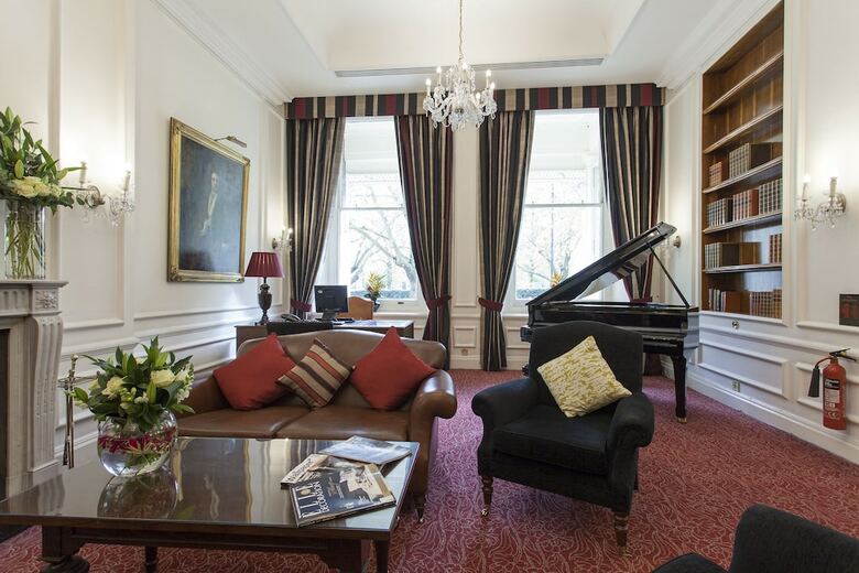 Hotel Thistle Hyde Park