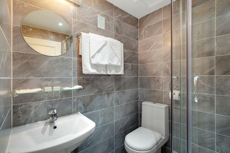 Hotel Bayswater Inn