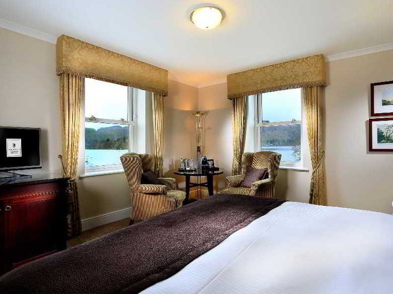 Macdonald Old England Hotel & Spa