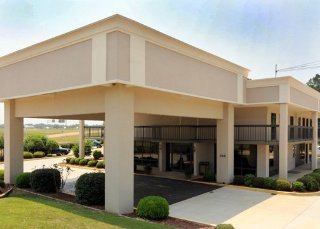 Hotel Comfort Inn