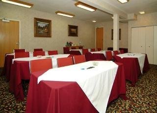 Hotel Quality Inn & Suites