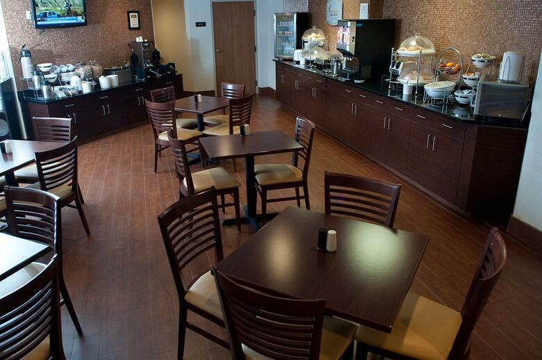 Hotel Sleep Inn & Suites Buffalo Airport