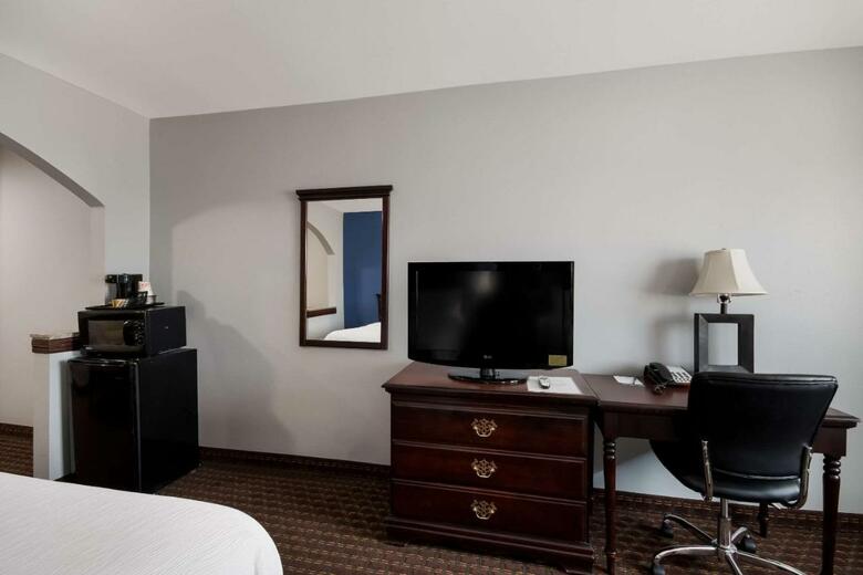 Hotel Comfort Inn North
