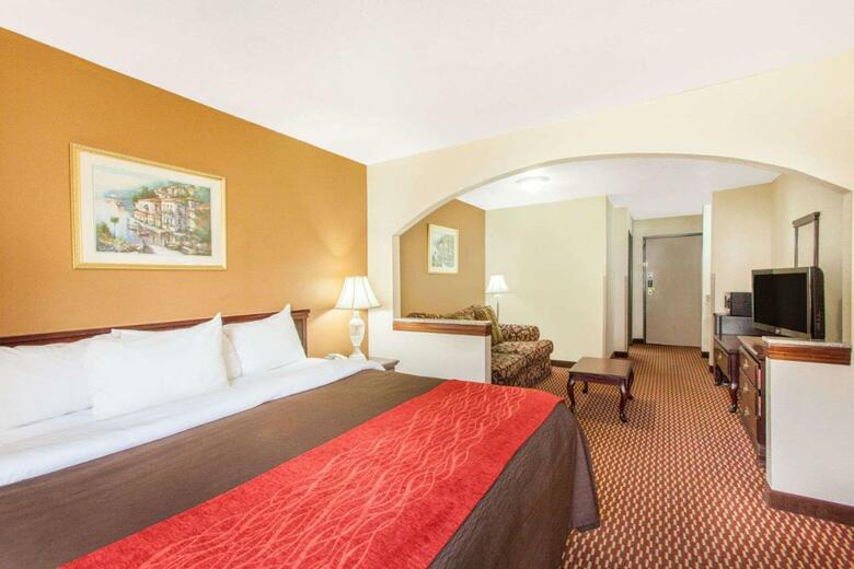 Hotel Comfort Inn North