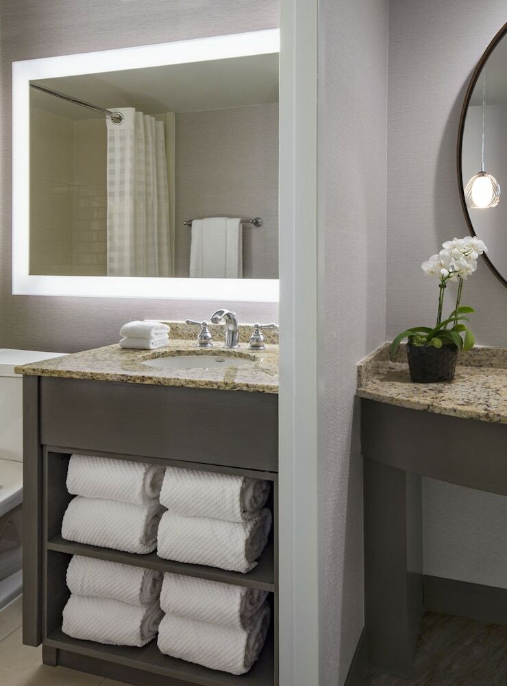 Hotel Embassy Suites Philadelphia - Center City