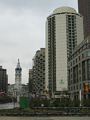 Hotel Embassy Suites Philadelphia - Center City