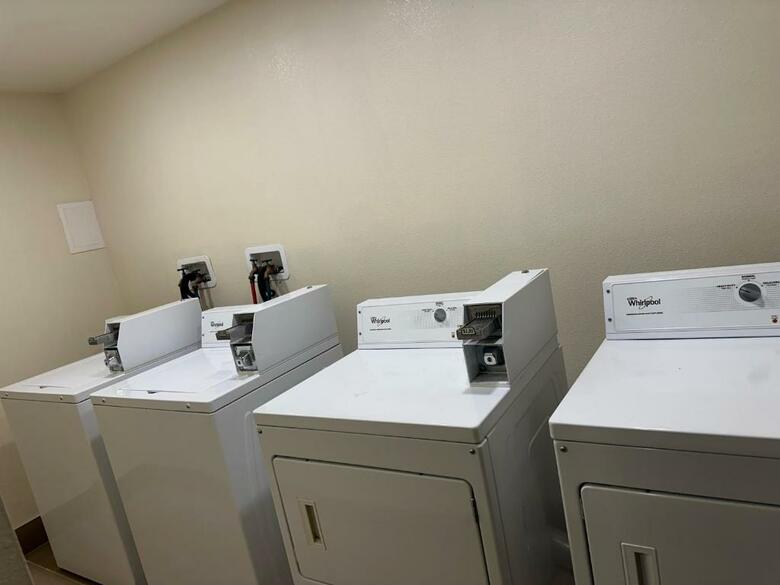 Hotel Comfort Suites