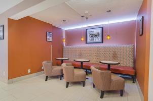 Hotel Quality Inn & Suites
