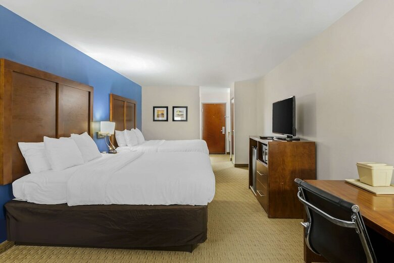 Hotel Comfort Inn
