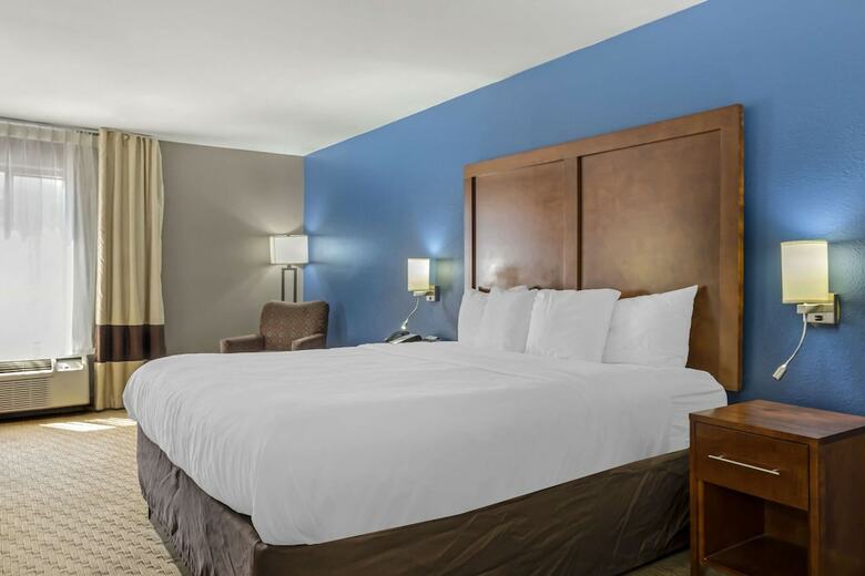 Hotel Comfort Inn
