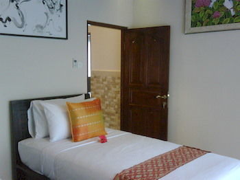 Hostal Uma Dewi Guest House