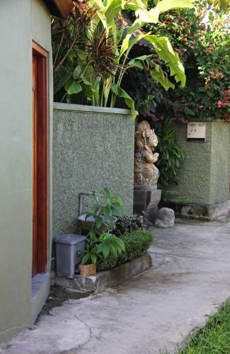 Villa Pondok Buda