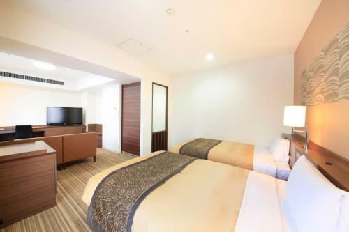 Hotel Vessel Inn Sapporo Nakajimakoen