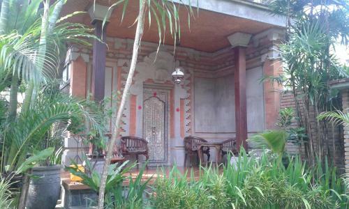 Hostal Mandia Bungalows