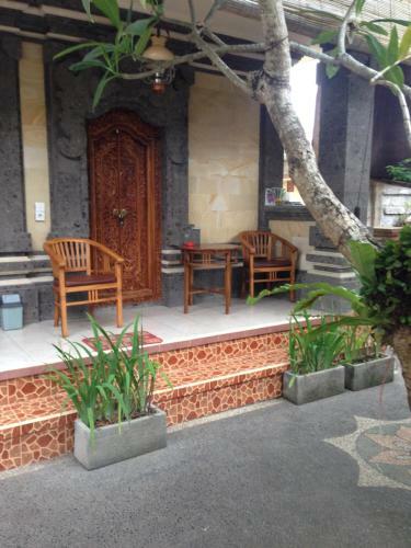 Hostal Lilir House