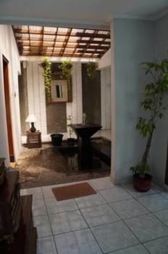 Hotel Kirana