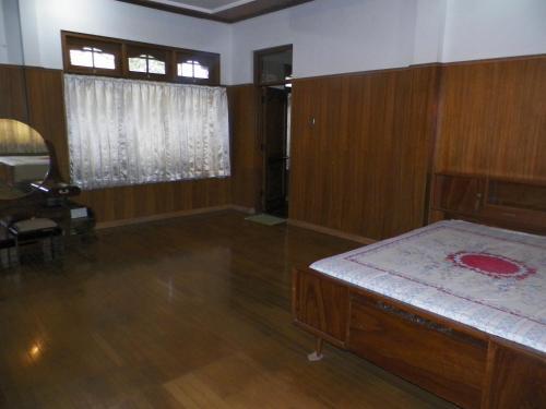Rumah Utama Guest House